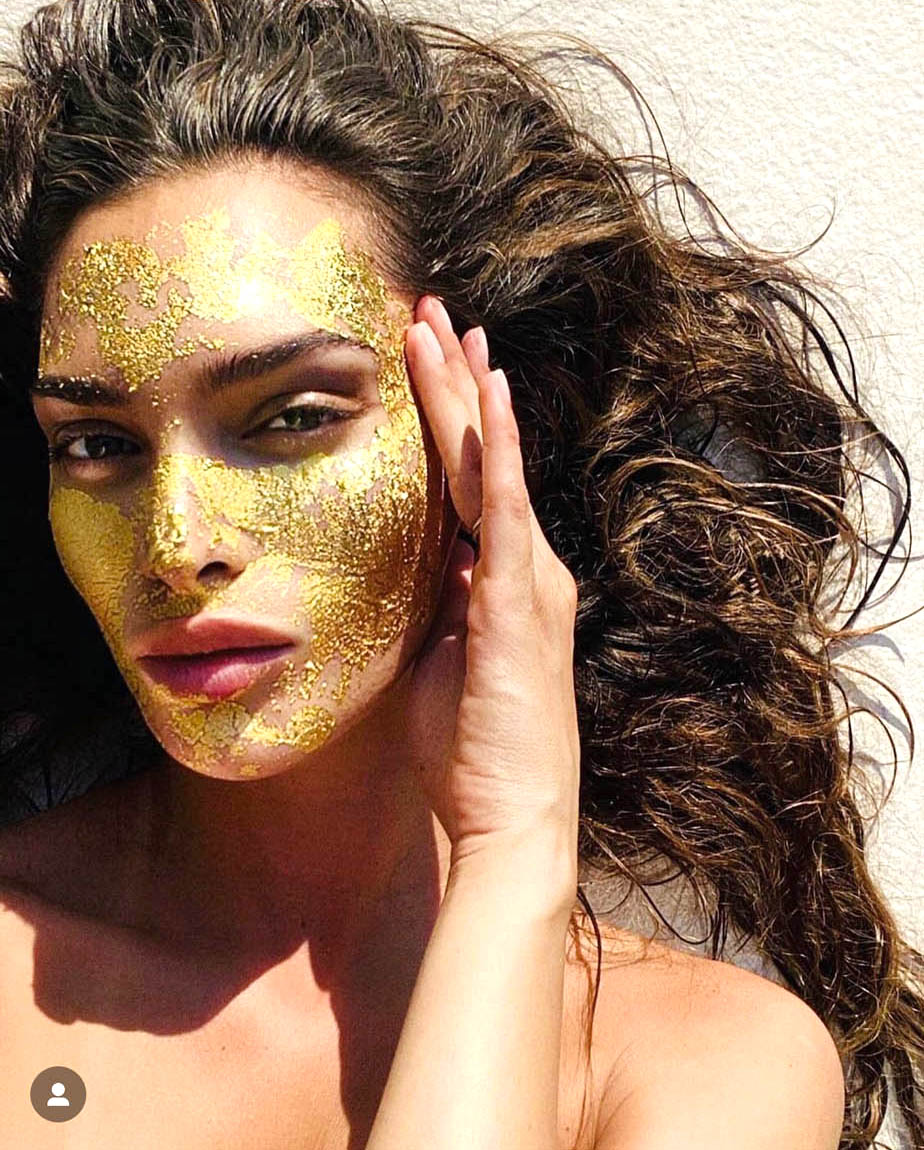 Gold Treatment Veronika Vágnerová